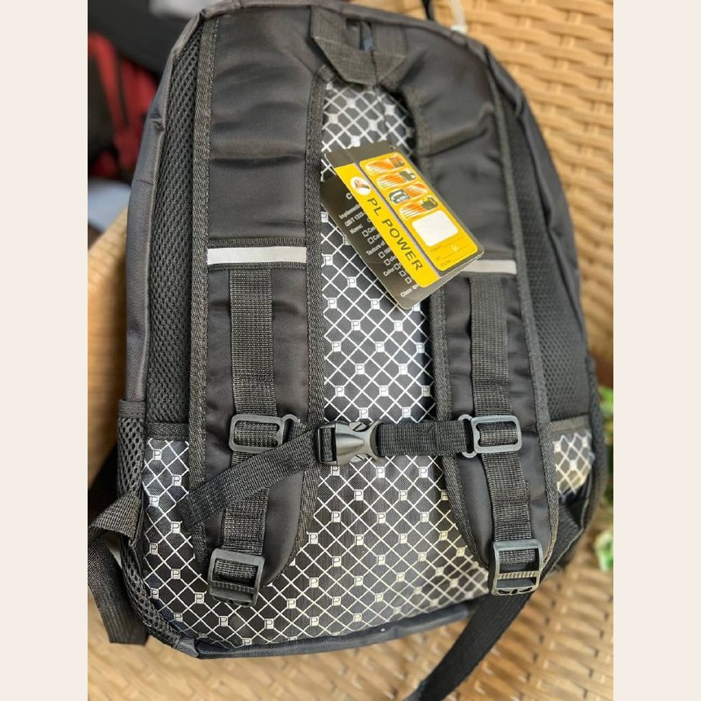 شنطة ظهر — موديل 1084